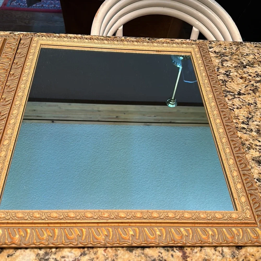 2 mirrors